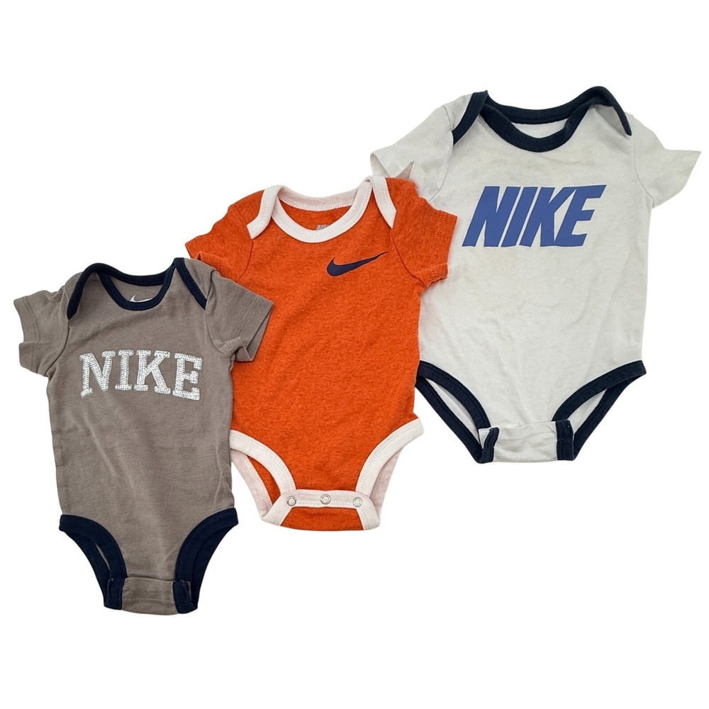 Nike‎ Baby Bodysuit Set of 3 Infant One Piece Short Sleeve Logo Outfit 0-3 3 6